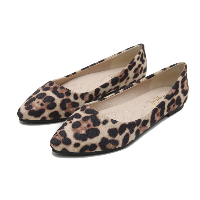 Leopard-print pointed toe flats Leopard-print pointed toe flats